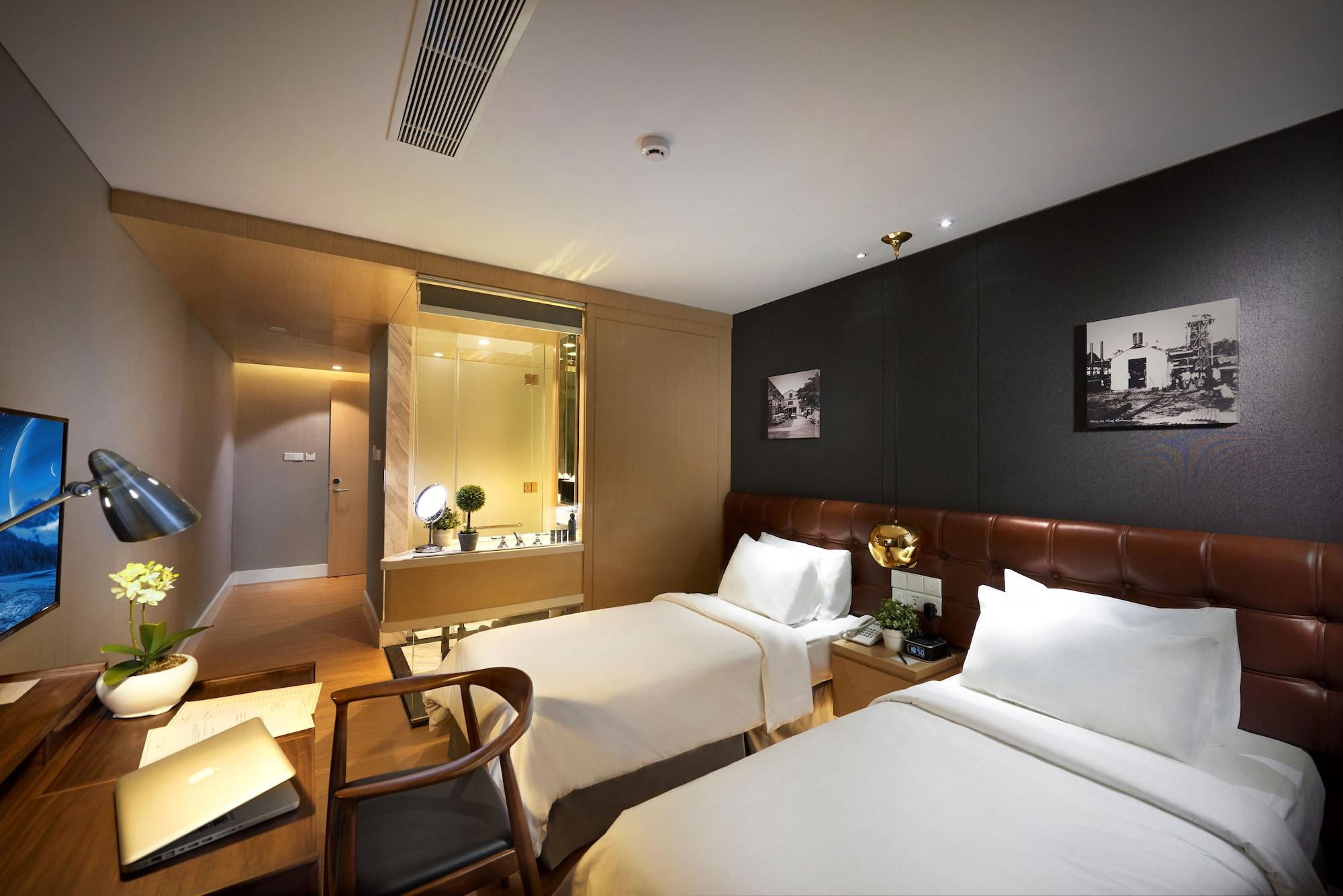 Kingwood Boutique Hotel Miri Exterior photo