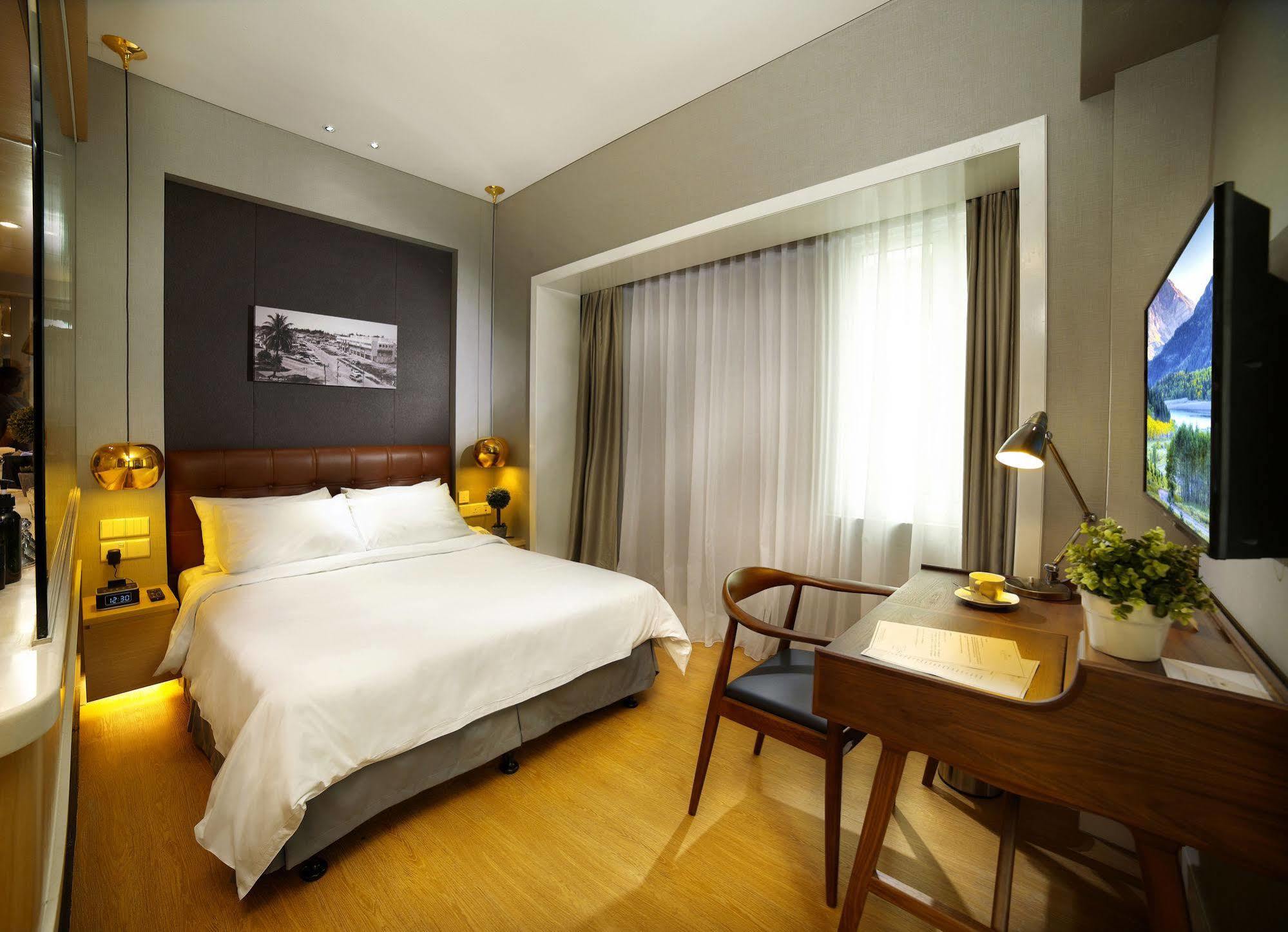 Kingwood Boutique Hotel Miri Exterior photo