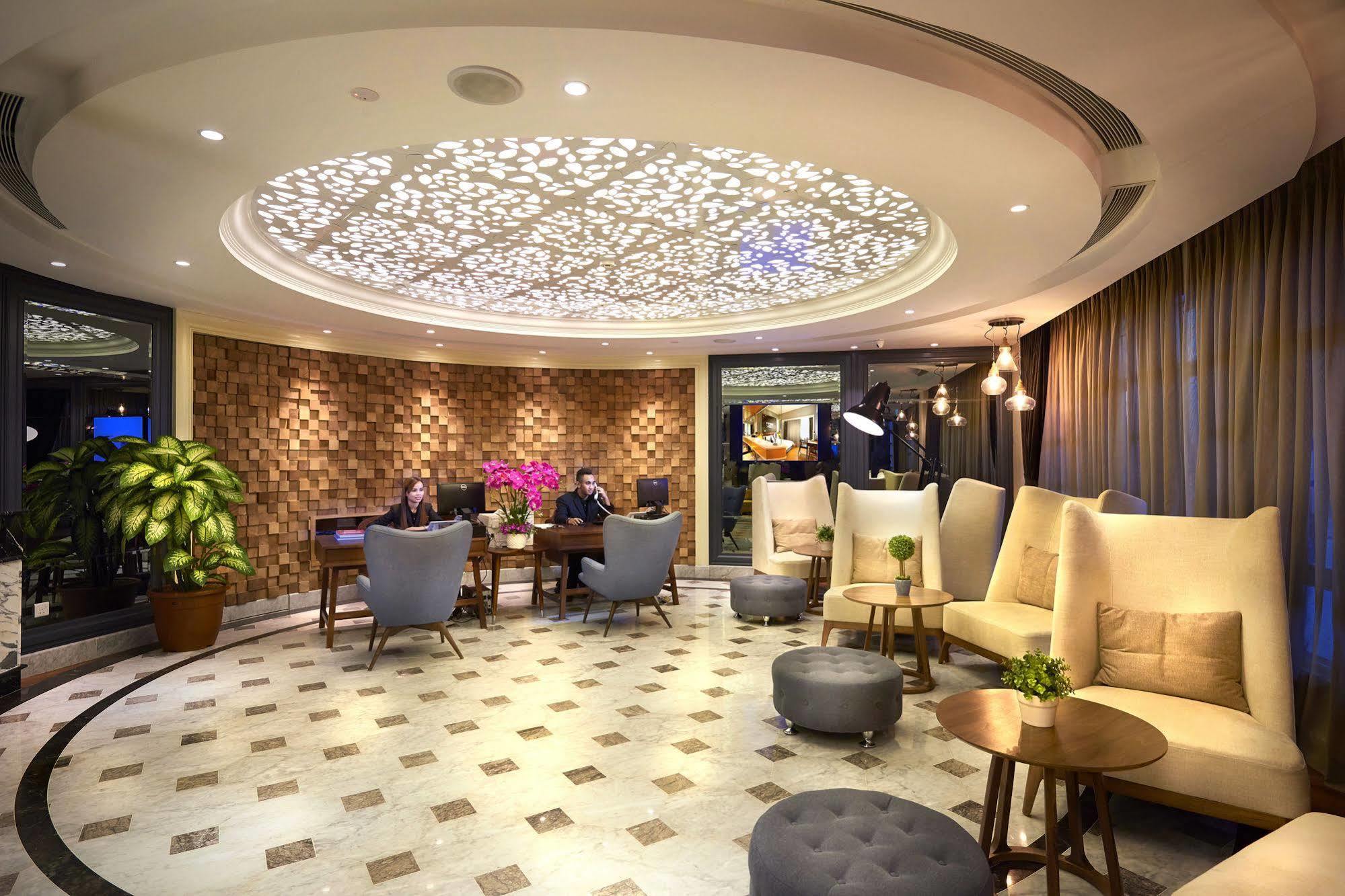 Kingwood Boutique Hotel Miri Exterior photo
